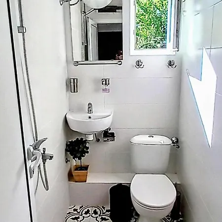 веселина - Guest house 4*
