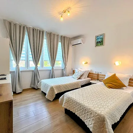 Guest house веселина - 4*