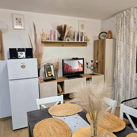 веселина - Guest house 4*