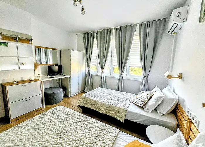 веселина - Guest house Ivaylovgrad