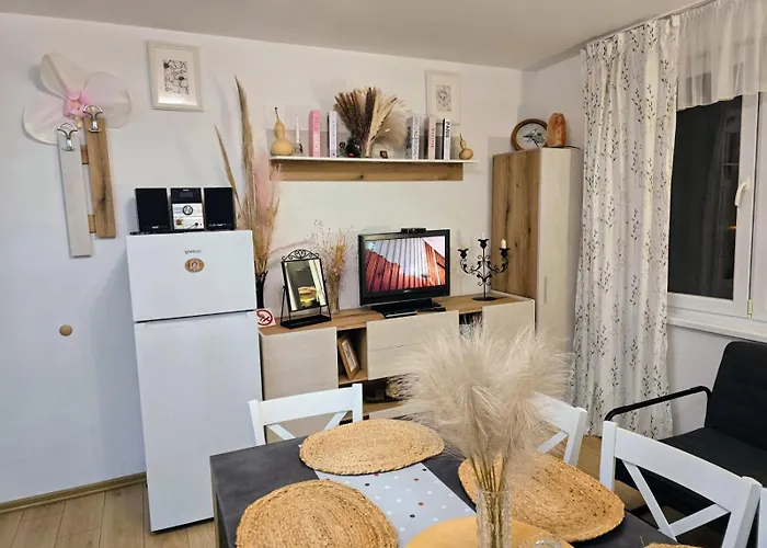 веселина - Guest house 4*